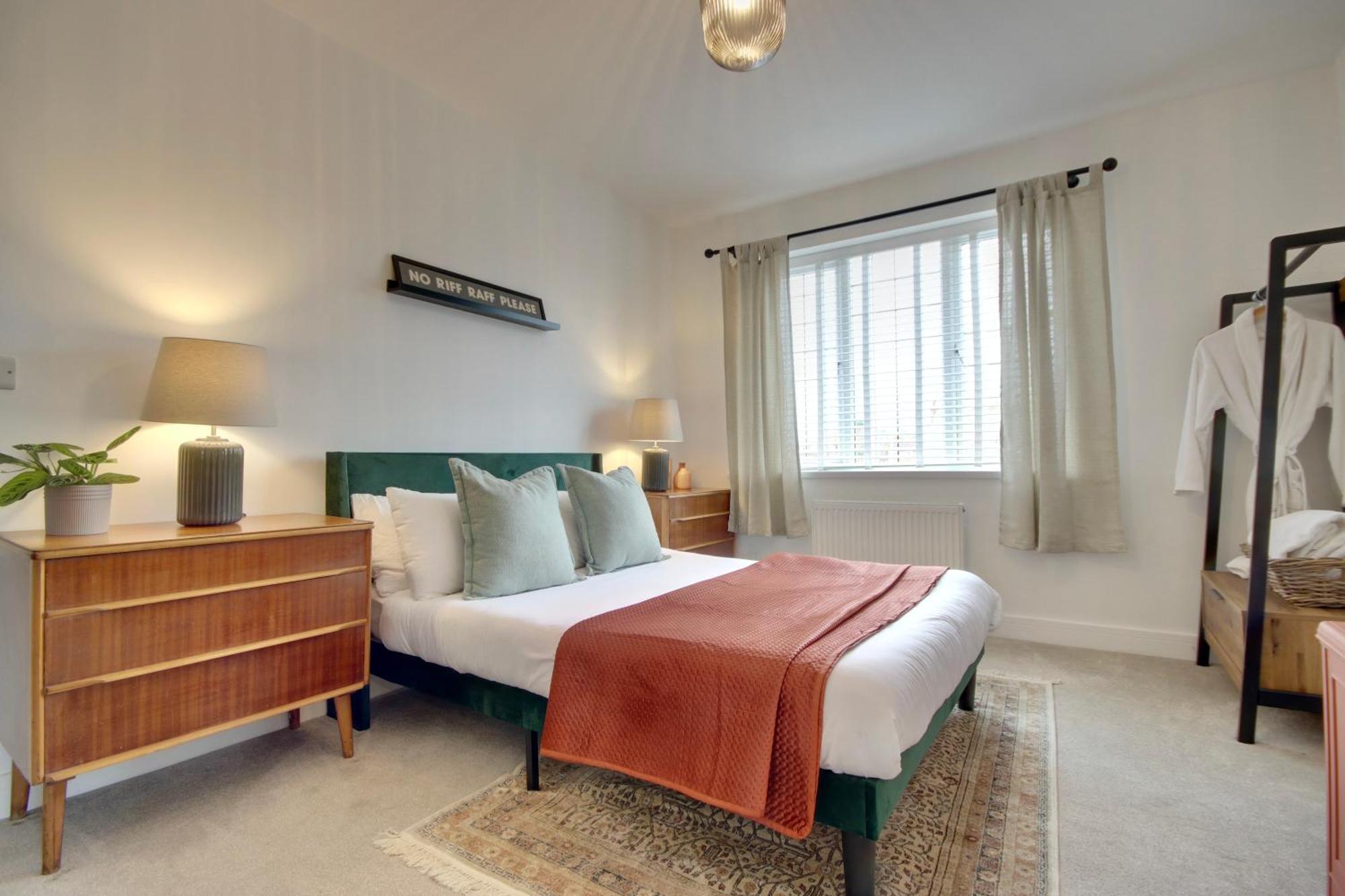 Clover Lodge Portsmouth Luxury Home With Off Road Free Parking Экстерьер фото